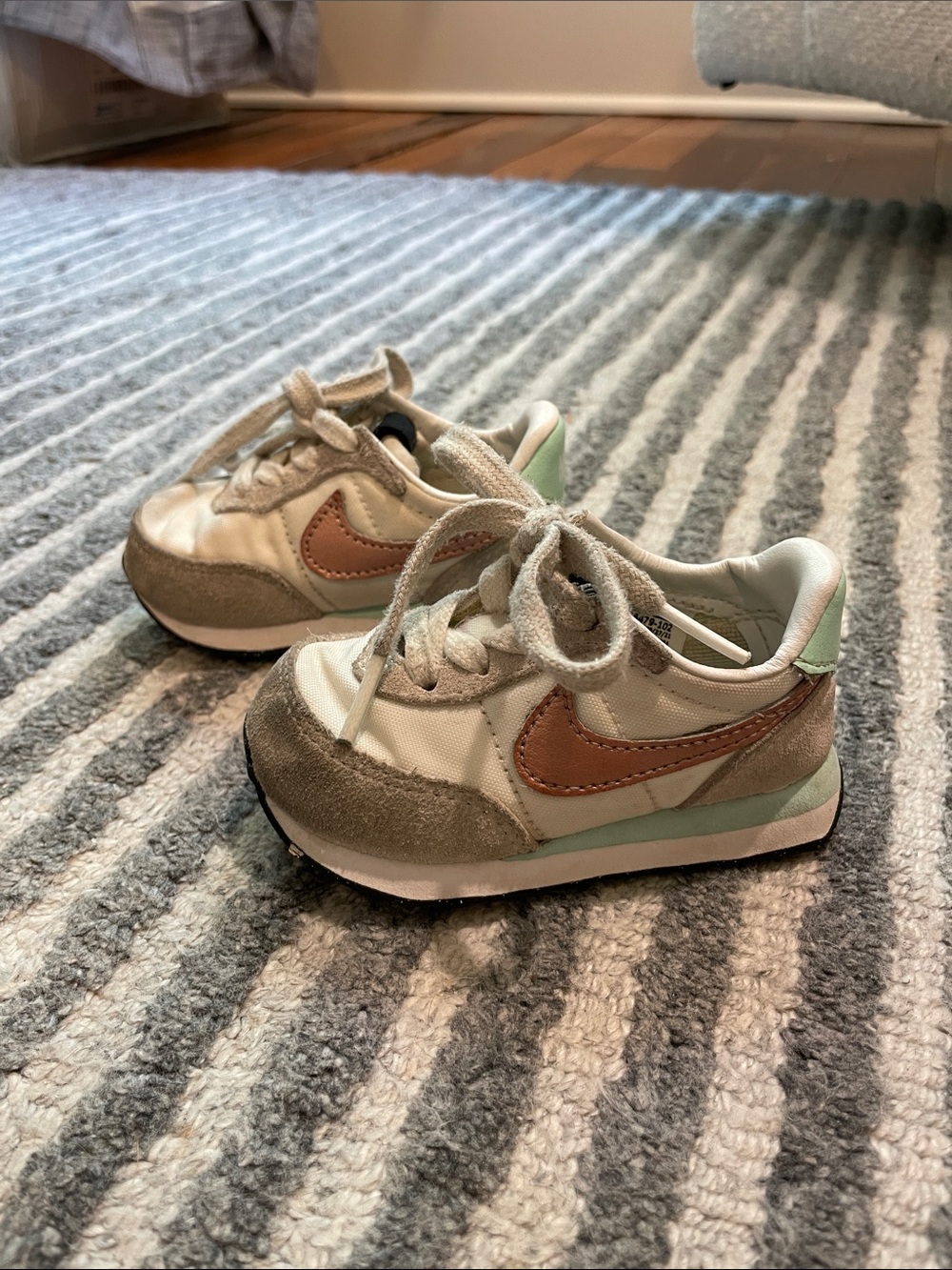 Nike Kids Retro Runner Sneakers - Cream, Tan & Mint